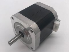 步進(jìn)電機(jī)和伺服系統(tǒng)之間的性能差異設(shè)計(jì)